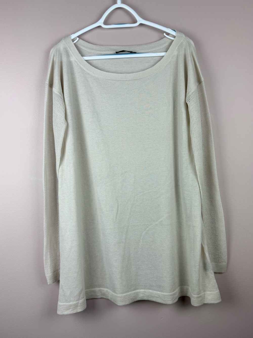 DONNA KARAN | Women’s Beige Cashmere Crewneck Pullover Sweater Top Italy Large